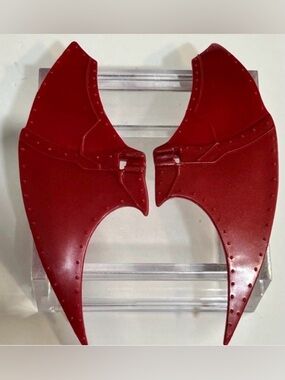 Vintage 1995 Kenner/Disneys Gargoyles Series 2 Xanatos Red Steel Clan Wings.